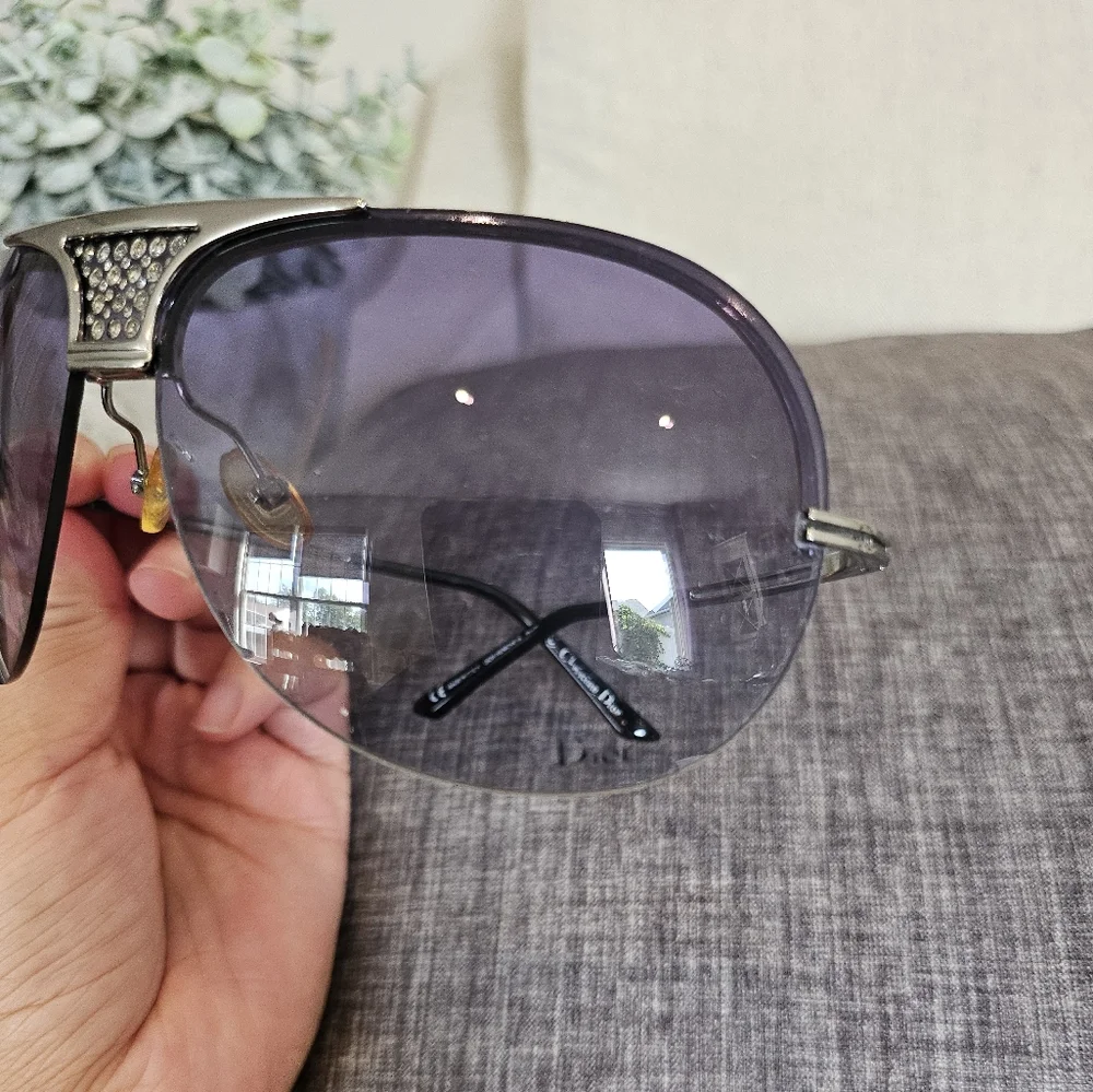 CHRISTIAN DIOR Silver and Black Aviator Sunglasses